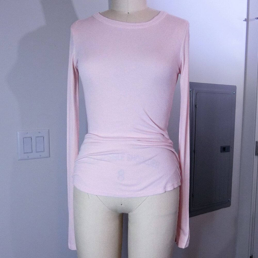 BP Ribbed Long Sleeve T-Shirt Soft Pink Size M